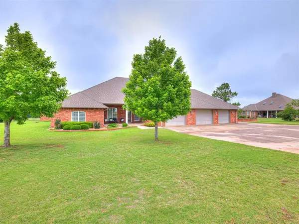 611 Broadway, Guthrie, OK 73044