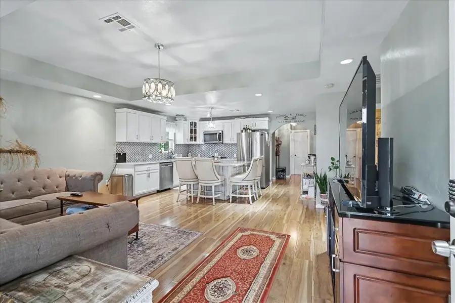 4043 NW 8th Street, Oklahoma City, OK 73107 - #3
