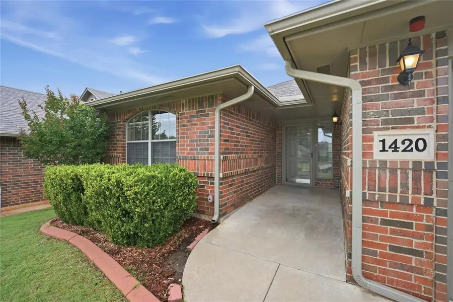 1420 Parke Avenue, Midwest City, OK 73130 - #2