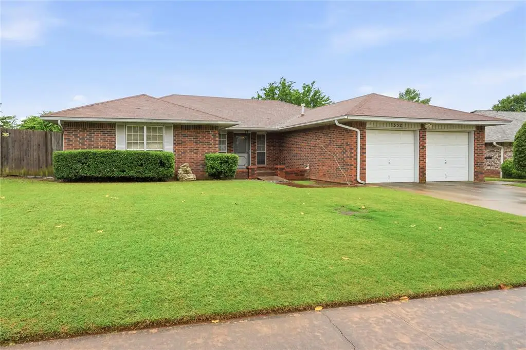 1332 NE 19th Place, Moore, OK 73160 - #1
