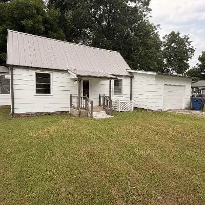 408 S Hammack Avenue, Wynnewood, OK 73098