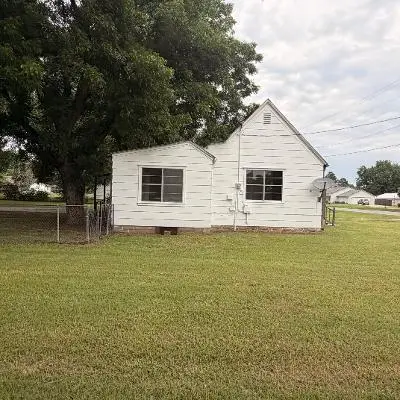 408 S Hammack Avenue, Wynnewood, OK 73098 - #3