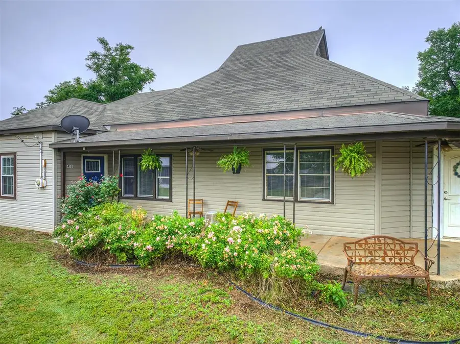 418 W Grimes Avenue, Cashion, OK 73016 - #2