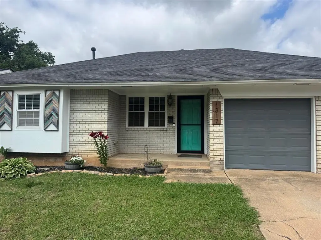 1317 Lawton Avenue, Moore, OK 73160 - #1