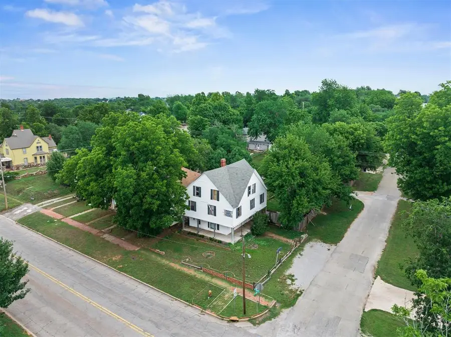 602 N Wentz Street, Guthrie, OK 73044 - #3