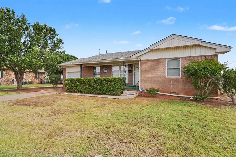 1213 Karen Drive, Altus, OK 73521 - #3