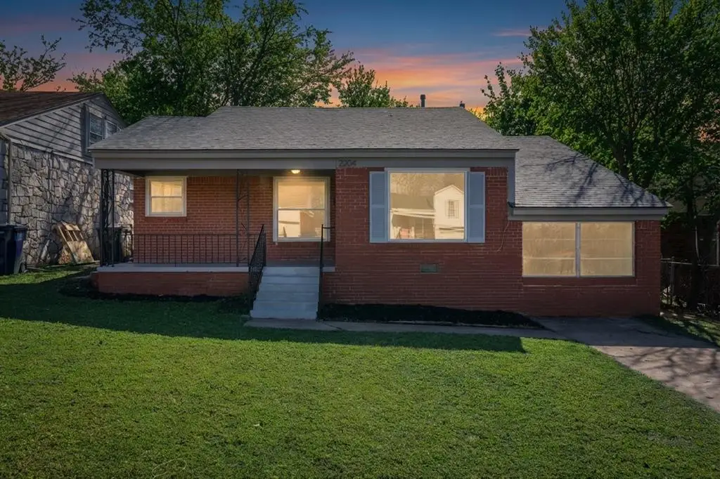 2204 NE 25th Street, Oklahoma City, OK 73111 - #1