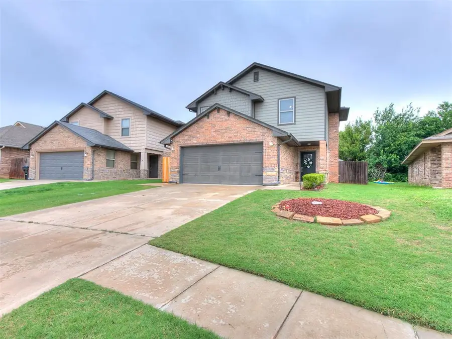 912 Saint Cecil, Moore, OK 73160 - #2