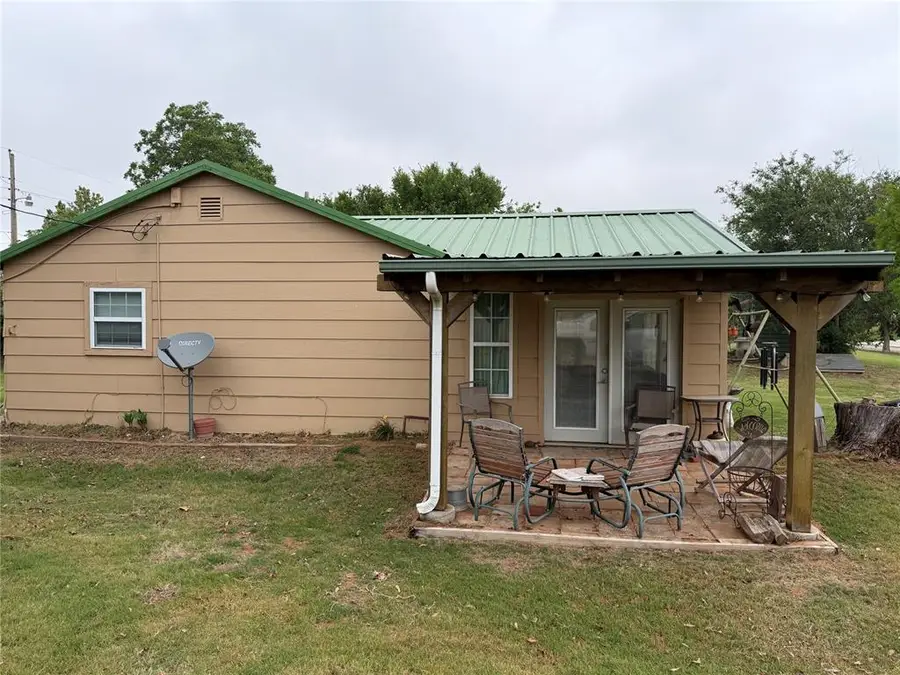 420 S Marilyn, Fort Cobb, OK 73038 - #2