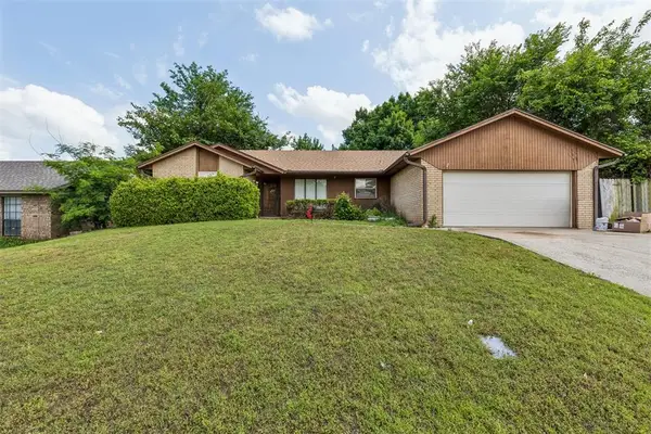 9712 Willow Wind Drive, Midwest City, OK 73130