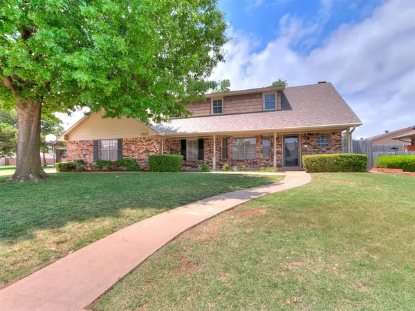 9321 Lansbrook Lane, Oklahoma City, OK 73132