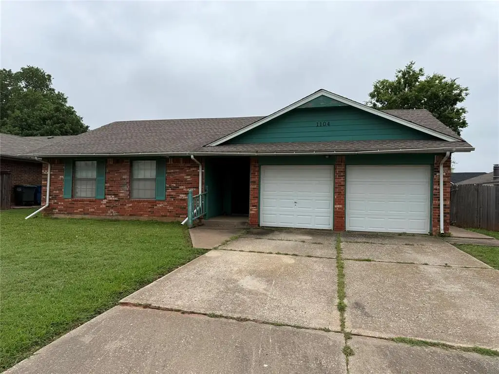 1104 Juno Circle, Edmond, OK 73003 - #1