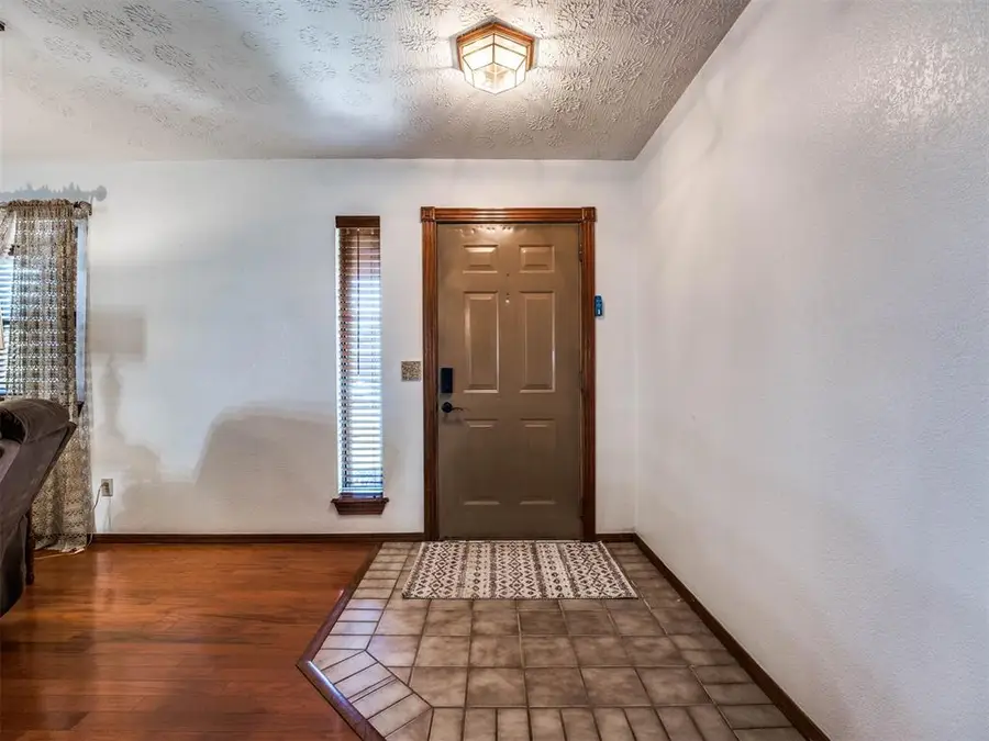 12000 Sw 7th Street, Yukon, OK 73099 - #3