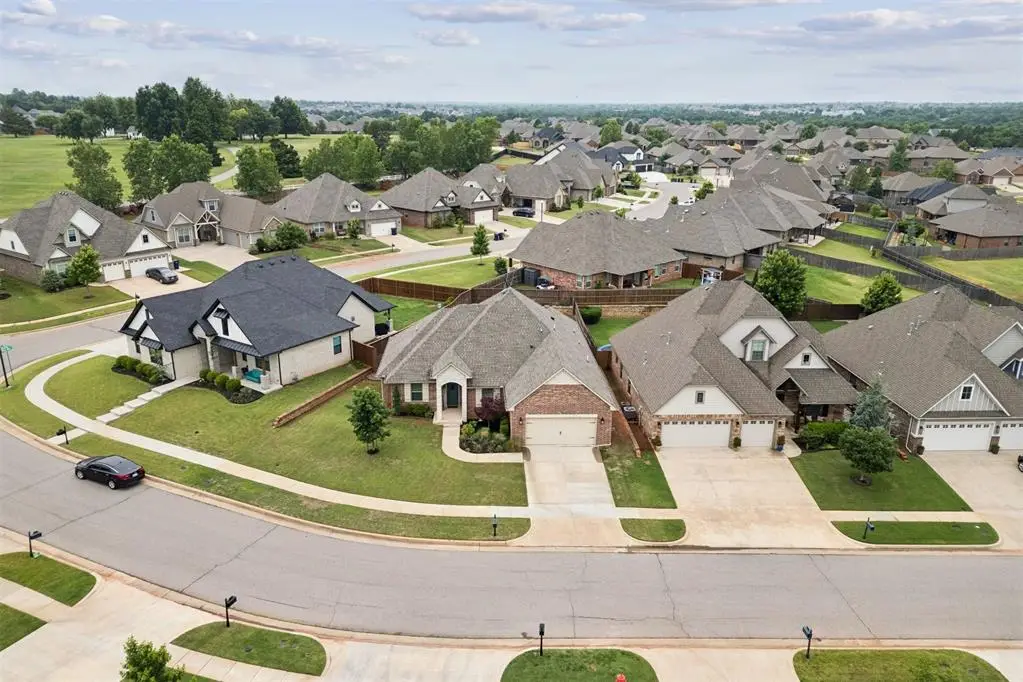 712 NW 192nd Terrace, Edmond, OK 73012 - #1