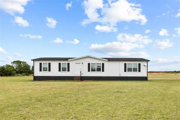 260267 E 680 Road, Hitchcock, OK 73744
