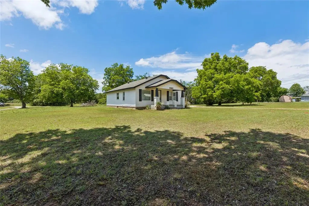 806 S 13th Street, Tecumseh, OK 74873 - #1