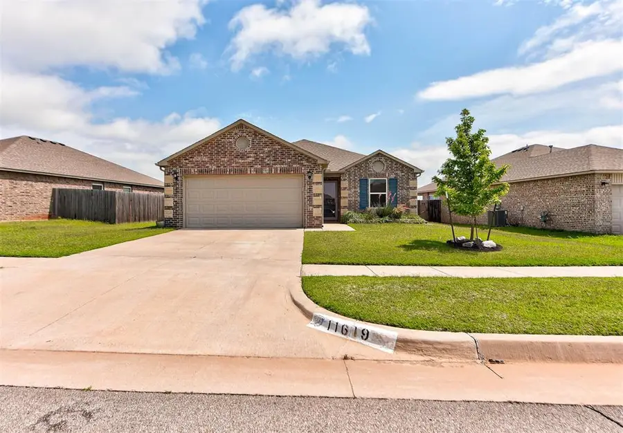 11619 NW 97th Street, Yukon, OK 73099 - #2