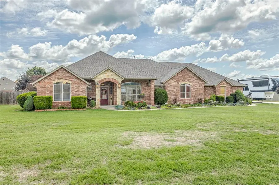 1906 Lighthouse Lane, Tuttle, OK 73089 - #2