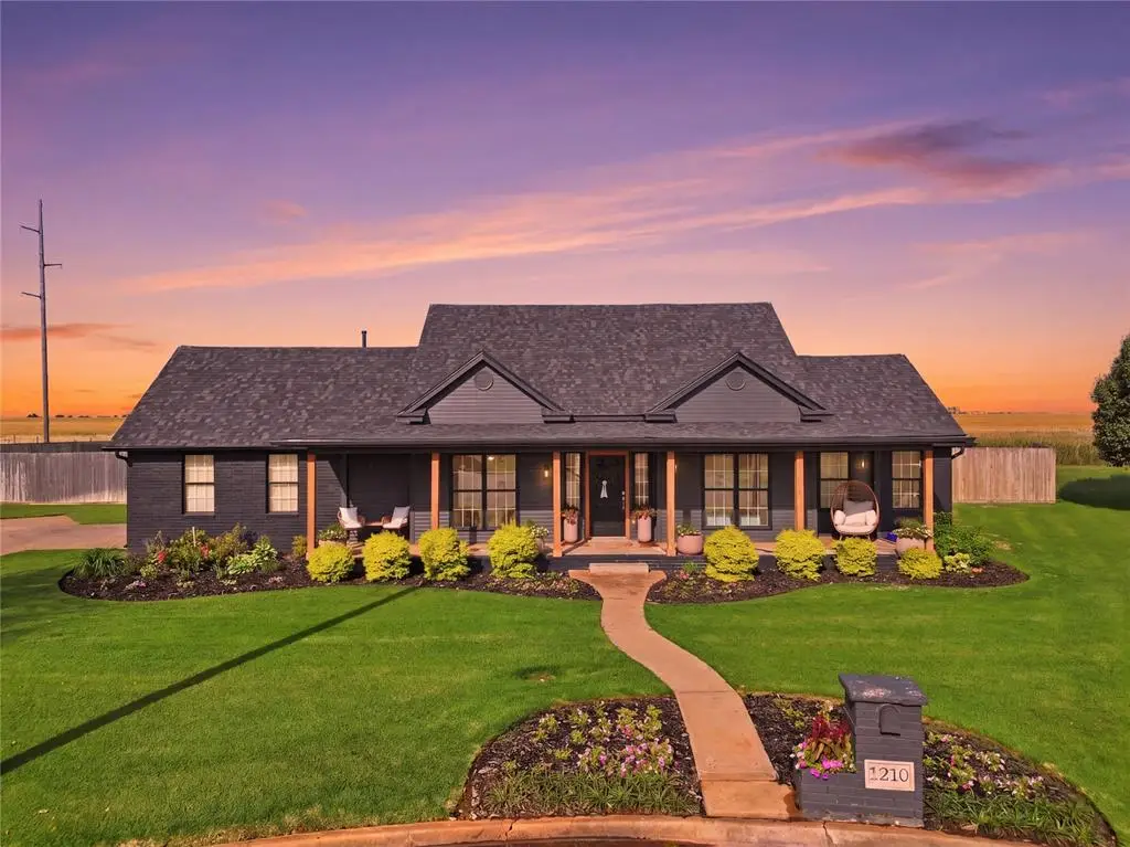 1210 Curran Avenue, Kingfisher, OK 73750 - #1