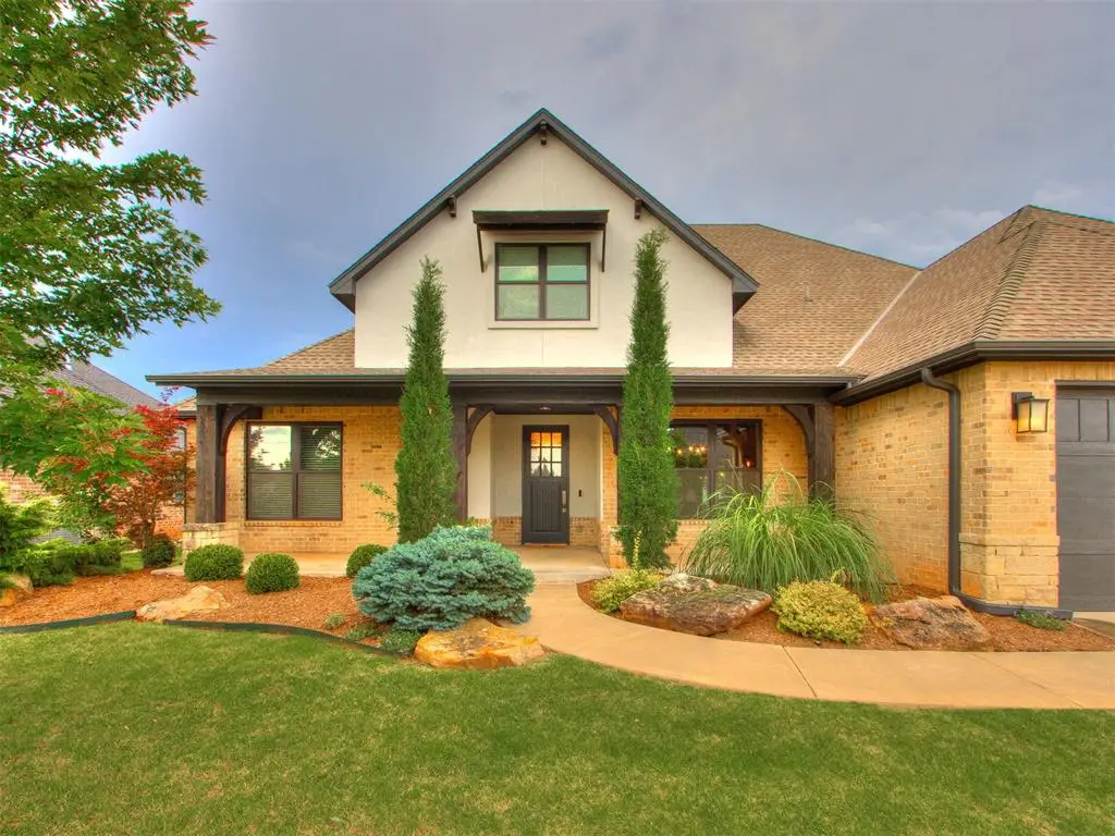 516 Sailboat Bridge Way, Edmond, OK 73034 - #1