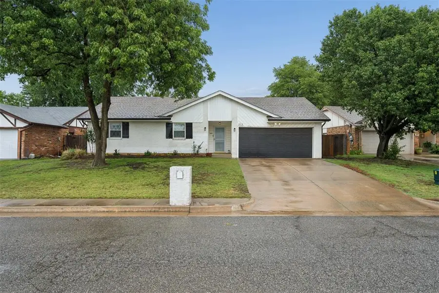 313 Cherryvale Road, Edmond, OK 73003 - #2