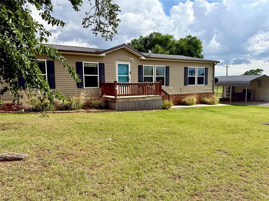 902 Banks Street, Hammon, OK 73650 - #1