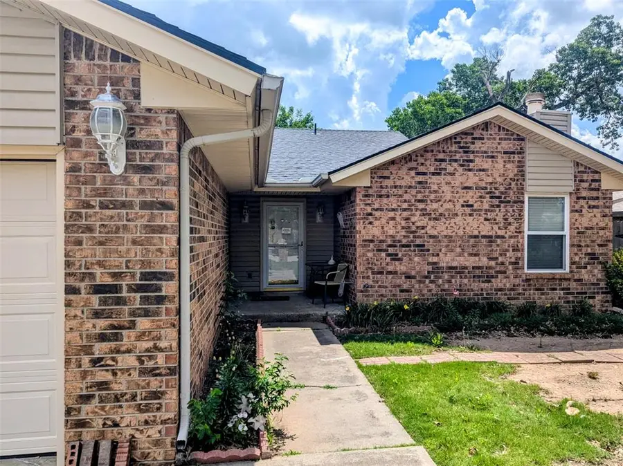 3512 Tiffany Drive, Moore, OK 73160 - #2