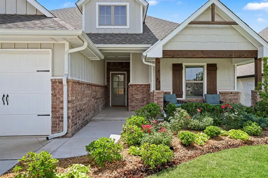 16213 Villa Valeria Way, Edmond, OK 73013 - #3