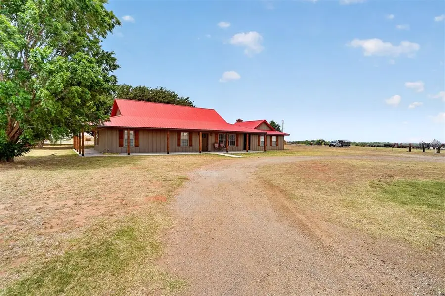 22982 N County Road 1940 Road, Mangum, OK 73554 - #2