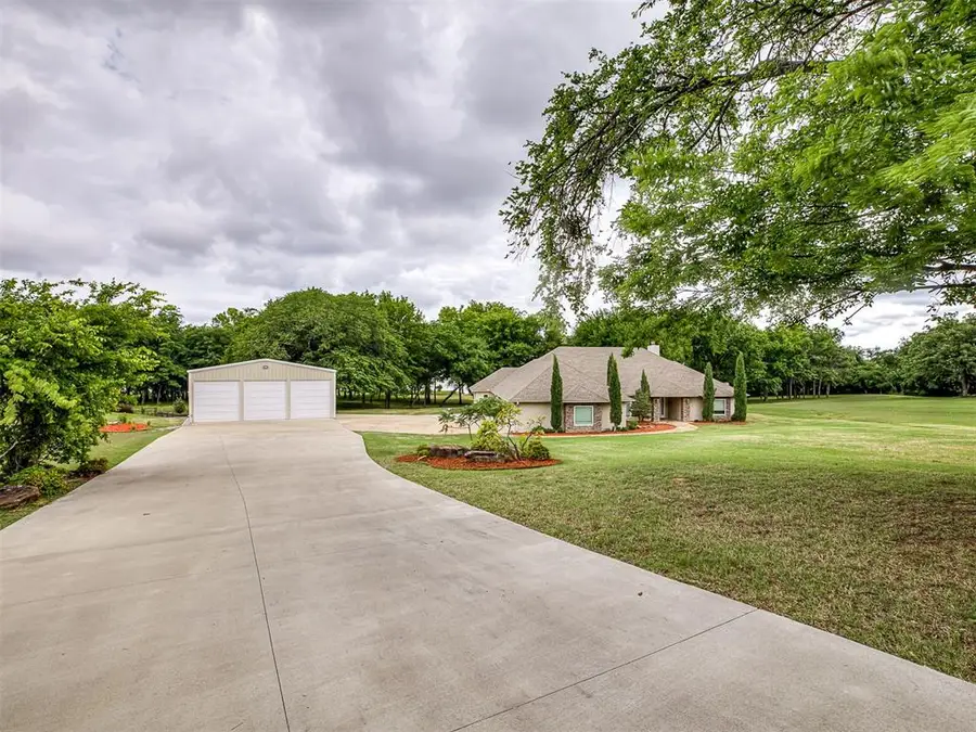 47 Falcon Nest Road, Eufaula, OK 74432 - #3