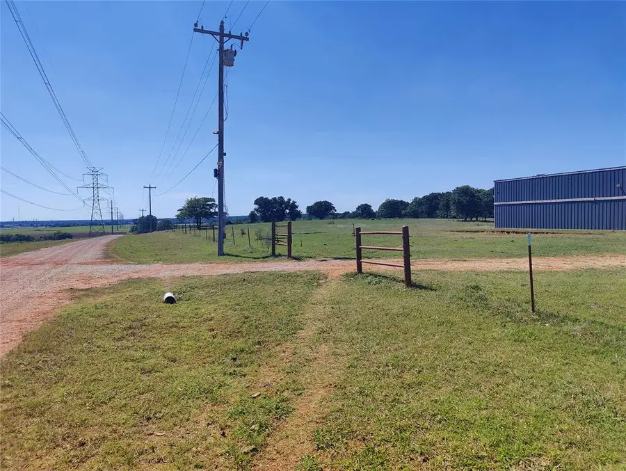 4600 N Harrah Road, Harrah, OK 73045 - #2