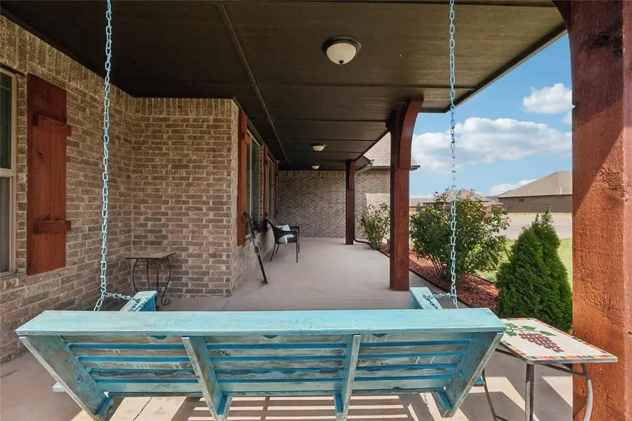 279 Timber Lane, Harrah, OK 73045 - #3
