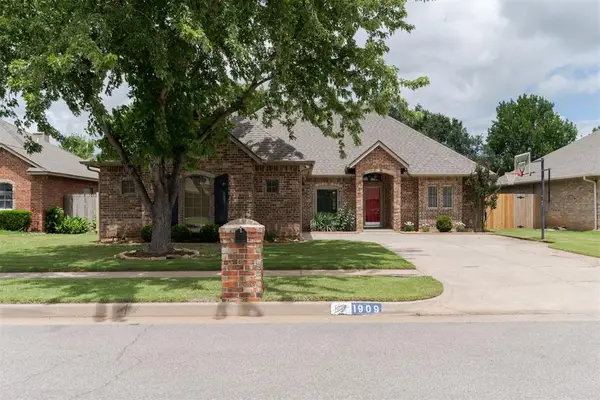 1909 NW 177th Street, Edmond, OK 73012