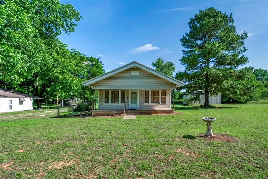 322 Hoffman Avenue, Sparks, OK 74869 - #2