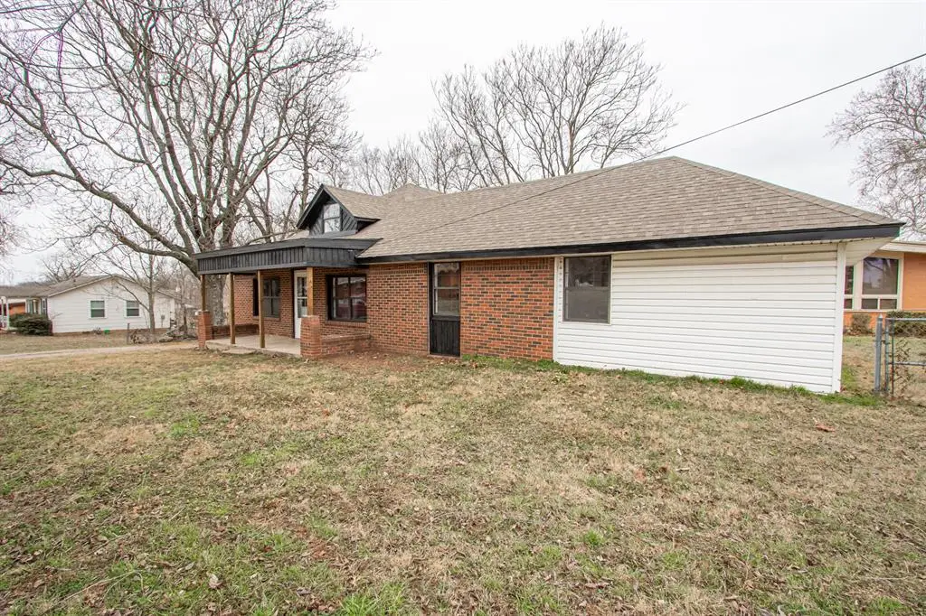 403 W Truman Place, Purcell, OK 73080 - #1