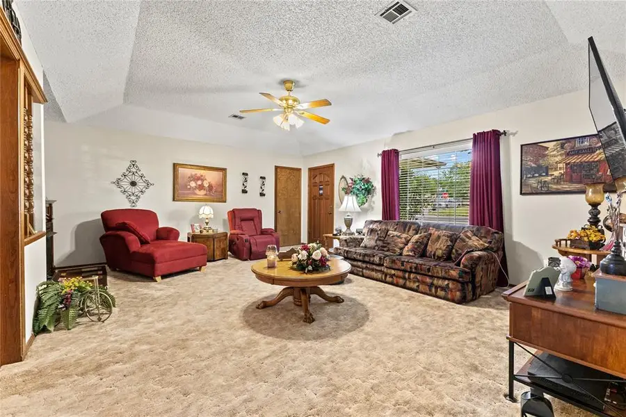 153 Jami Avenue, Weatherford, OK 73096 - #3
