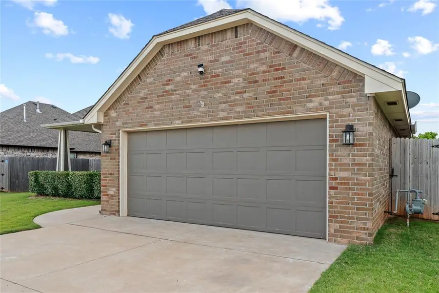 1728 W Zachary Way, Mustang, OK 73064 - #3