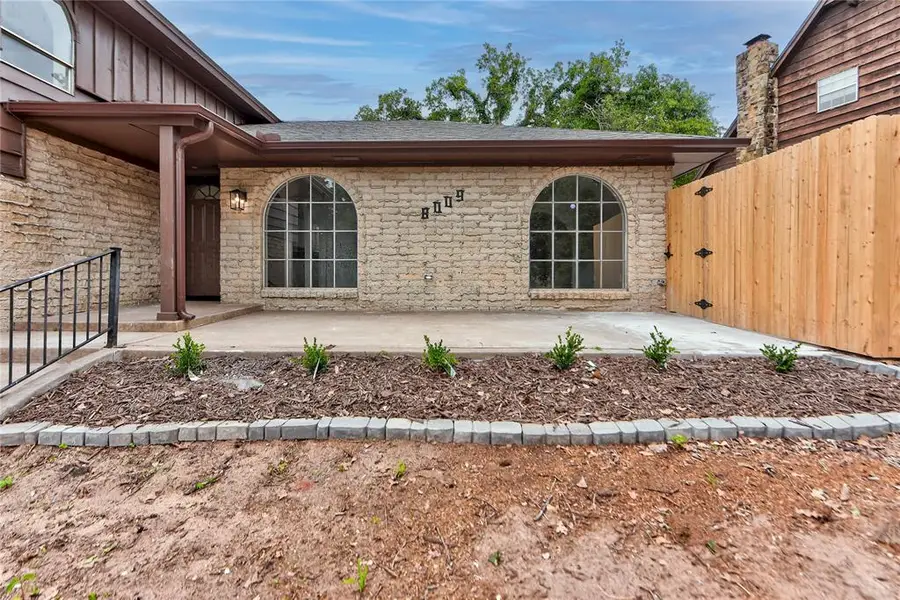 8009 Golden Oaks Road, Oklahoma City, OK 73127 - #3
