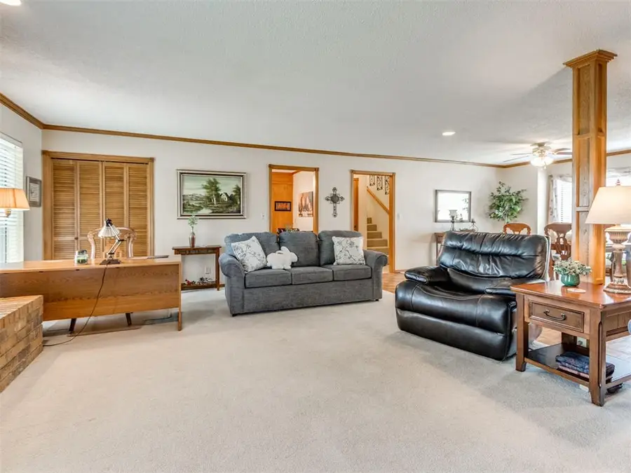 12200 Royal Coach Drive, Yukon, OK 73099 - #3