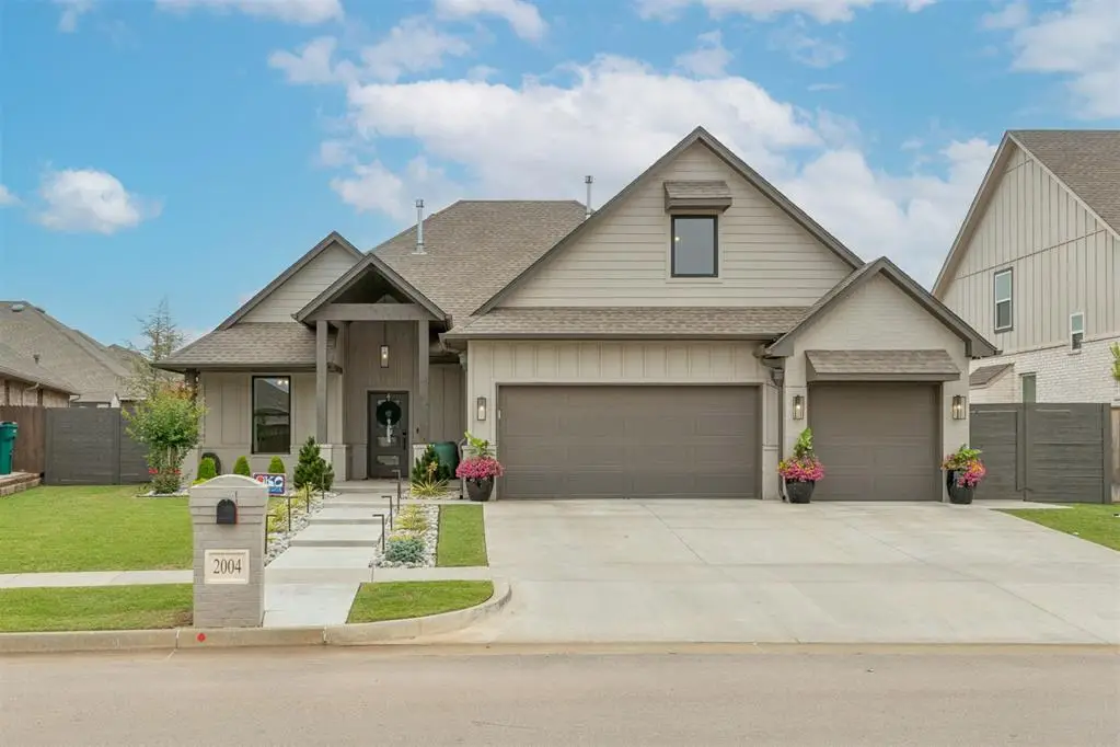 2004 Aminas Way, Yukon, OK 73099 - #1