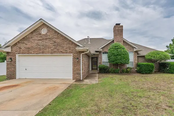 1800 Henson Court, Shawnee, OK 74804