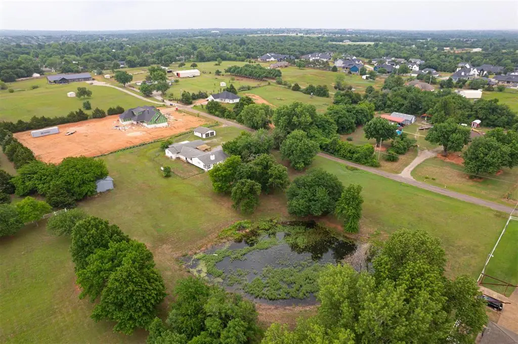 511 Highland Hills Drive, Edmond, OK 73034 - #1