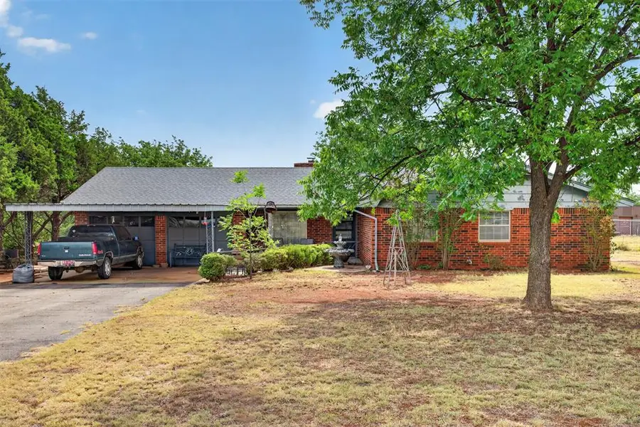 1600 Electra Street, Sayre, OK 73662 - #2