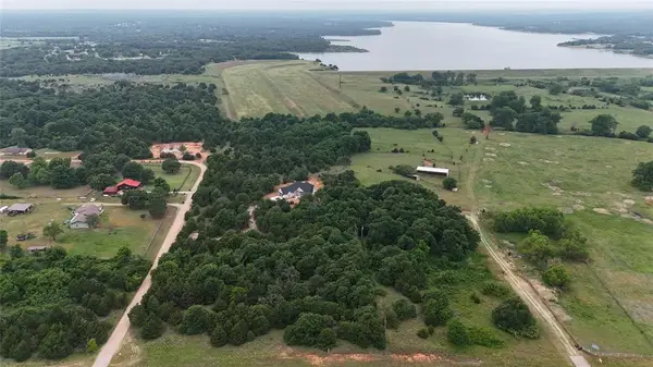 000 102 Highway, McLoud, OK 74851