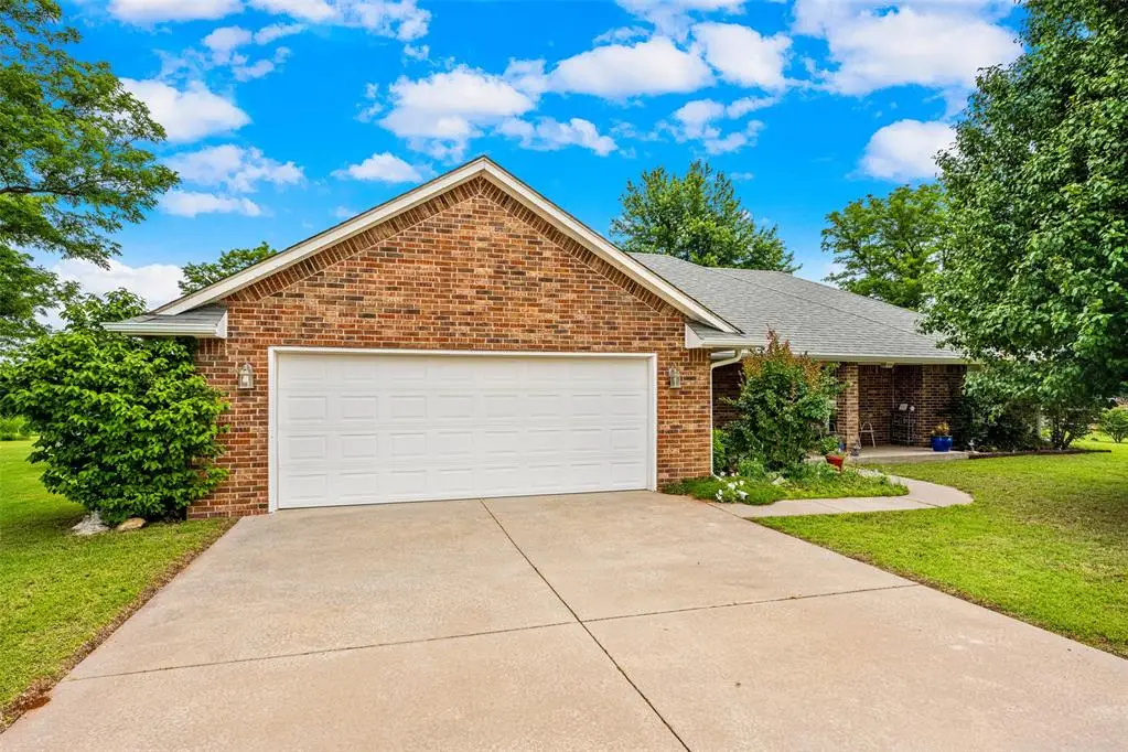 965 Honeysuckle Drive, Tuttle, OK 73089 - #1