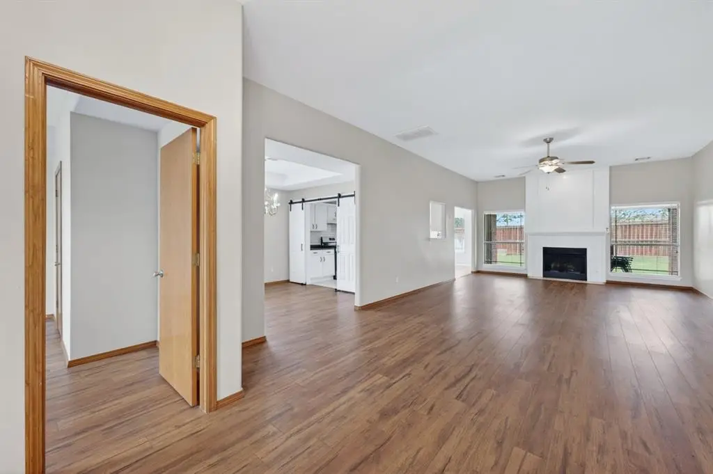 12127 SW 4th Street, Yukon, OK 73099 - #1