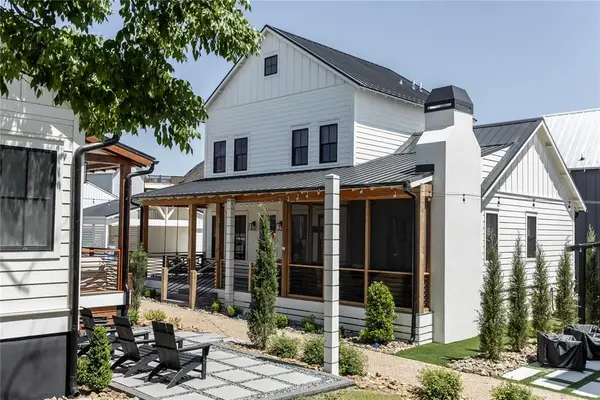 67 Lower Green Way #B, Carlton Landing, OK 74432