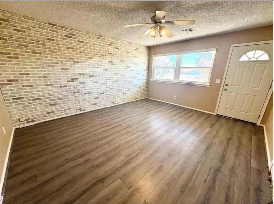 501 N Windle Street, Granite, OK 73547 - #2