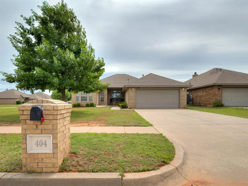 404 S Pointe Lane, Mustang, OK 73064 - #1