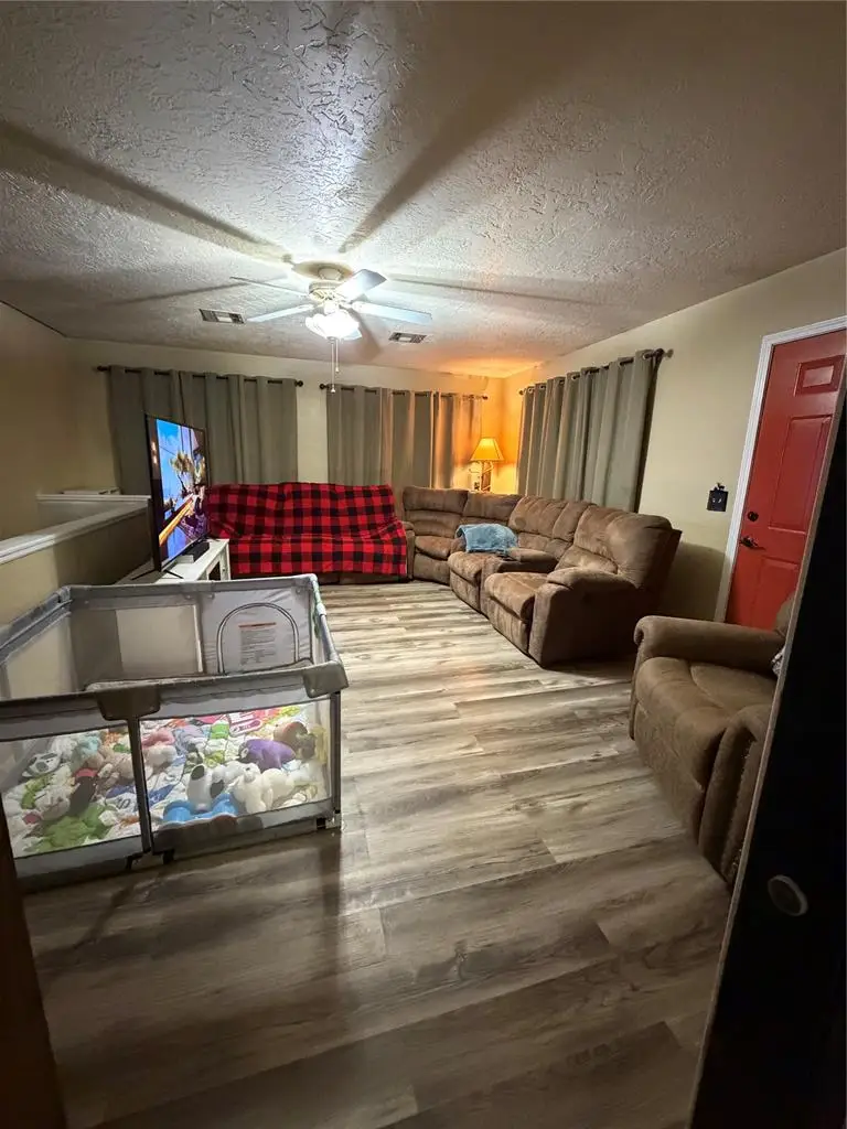 630 Town East 1st Street, Carnegie, OK 73015 - #3